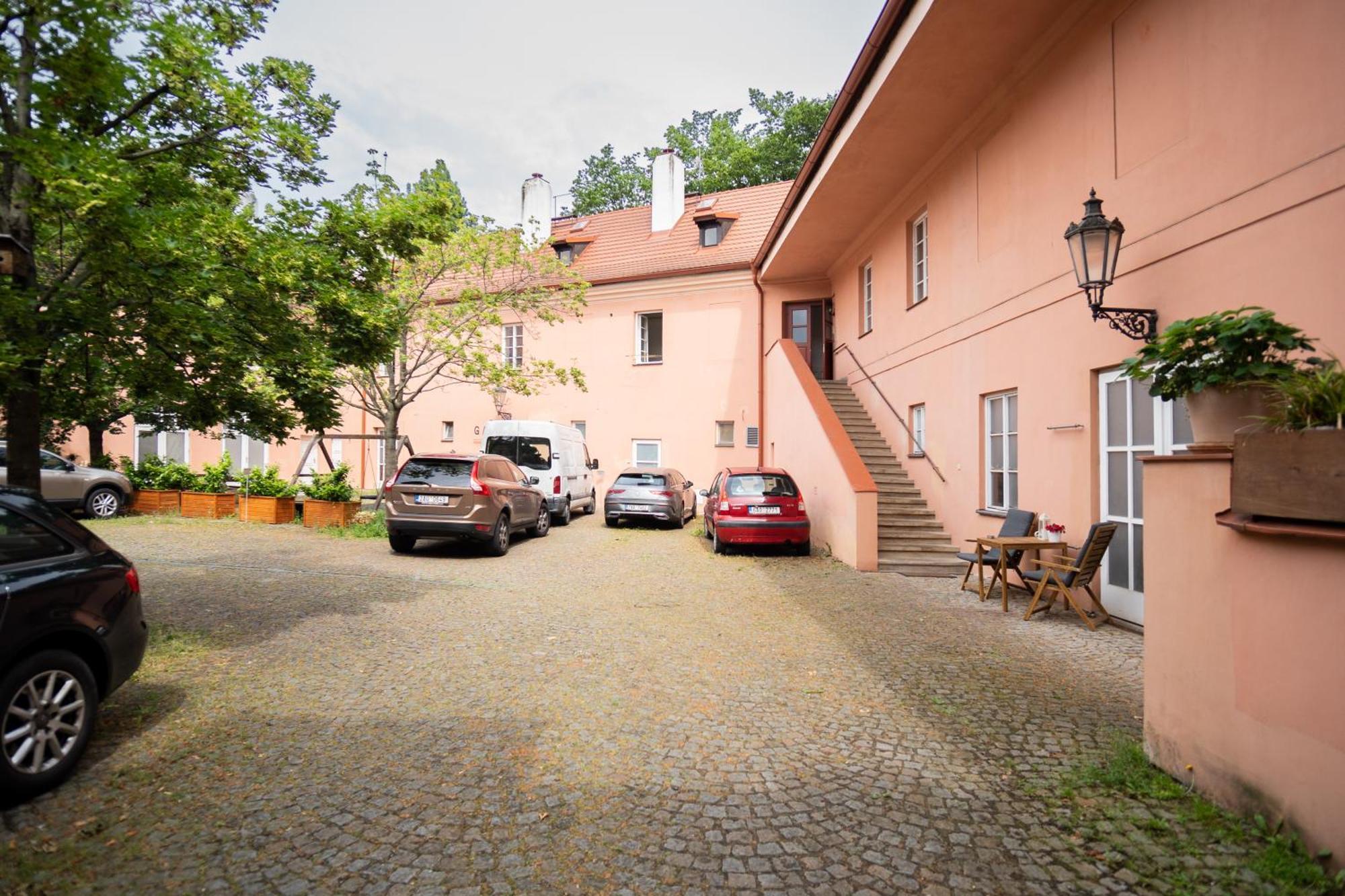 River View Apartment Praga Exterior foto